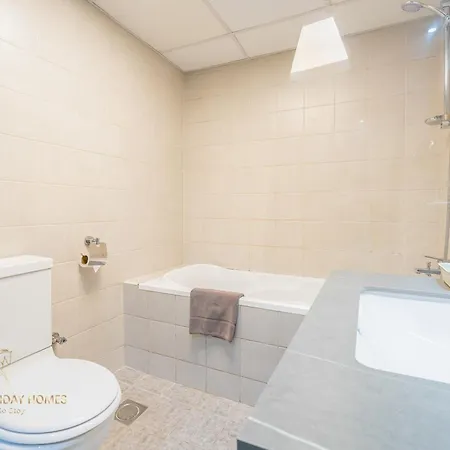 Marco Polo - Striking Lake Views At Jlt , 1 Bedroom 2 Balconies Dubai Exterior photo